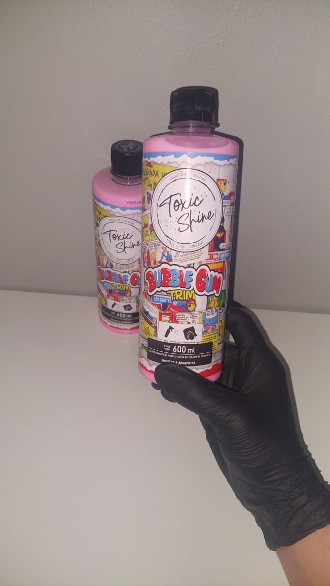 Toxic Shine BUBBLEGUM TRIM acondicionador de plasticos int.