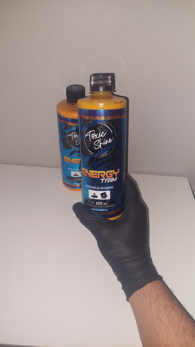 Toxic Shine ENERGY TRIM acondicionador de plasticos int/ext